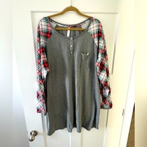 Plus Size Women’s Holiday Plaid Night Gown